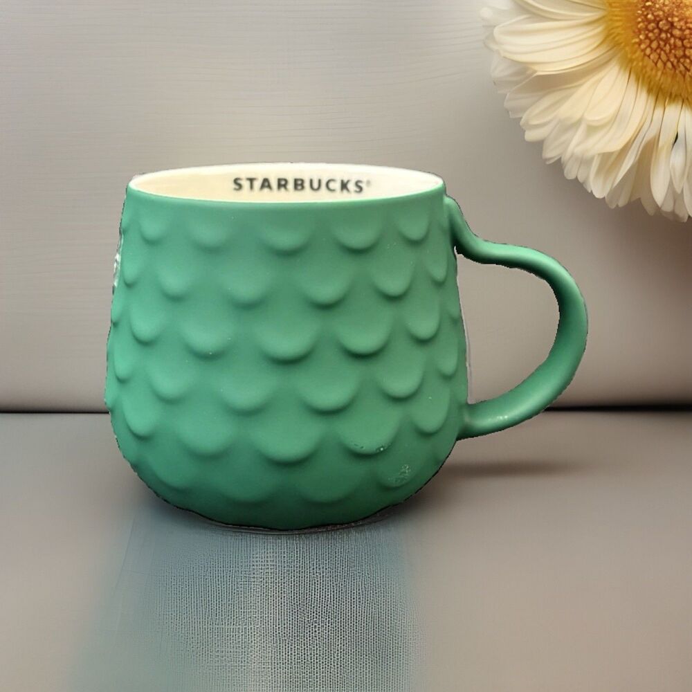 NEW Starbucks Green Siren Scaled Mermaid Fish Tail Handle 2025 14oz Mug